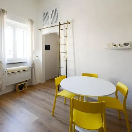 Orata 2e2 Apartment Livorno